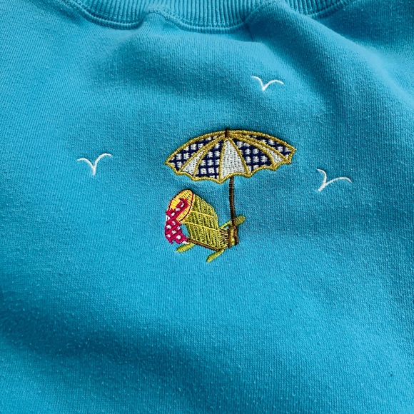 Quacker Factory Vintage Beach Chair Two Sided Sweatshirt Light Blue Size Small - Picture 8 of 12